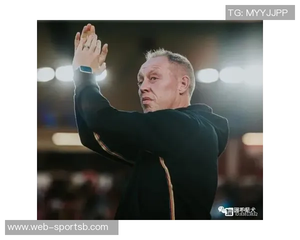 卡利亚库珀30分表现抢眼却因犯规离场球队遭遇失利令人惋惜